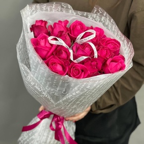 Букет "Джозефина" из 15 малиновых роз (50 см) в Люберцах