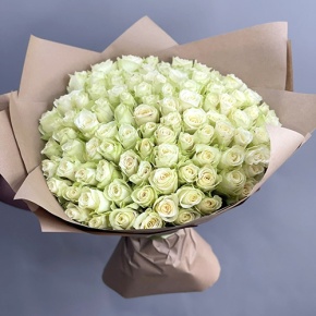 Букет 101 белая роза кения (40 см) в Люберцах