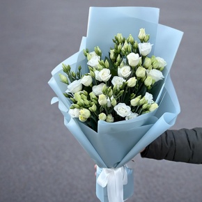 Букет из 11 белых эустом в Люберцах