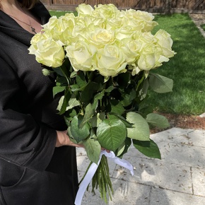Букет из 21 белой розы (70 см) в Люберцах