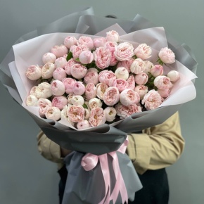 Букет из 25 кустовых роз Мэнсфилд Парк (60 см) в Люберцах