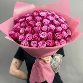 Букет из 51 розы Космик (60 см) в Люберцах