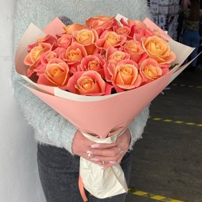 Букет из 21 розы Мисс Пигги ( 50 см ) в Люберцах