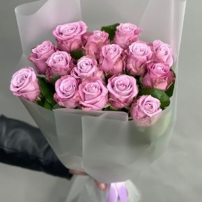 Монобукет из 15 малиновых роз Меритим (50 см) в Люберцах