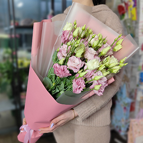 Букет из 7 розовых эустом в Люберцах