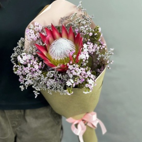 Букет из хамелациума, лимонниума и протеи в Люберцах