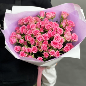 Букет "Рассвет принцессы" из 15 кустовых роз (50 см) в Люберцах