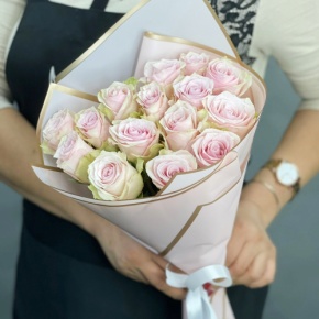 Букет из 15 пудровых роз Кения (40 см) в Люберцах