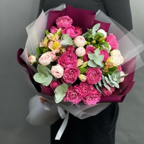 Букет "Мисс Диор" из кустовых пионовидных роз Джульетта, Мэнсфилд парк и альстромерий в Люберцах