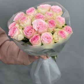 Букет из 17 роз Кения (40 см) в Люберцах