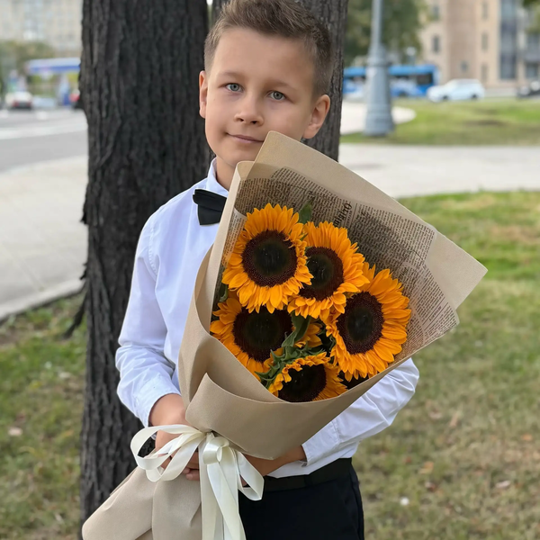 Букет из 5 подсолнухов в Люберцах