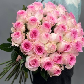 Букет 25 пионовидных роз Эквадор (60 см) в Люберцах