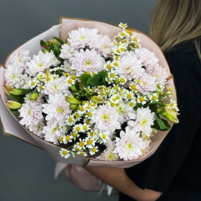 Букет "Сиэтл" из хризантем, альстромерий и ромашек в Люберцах