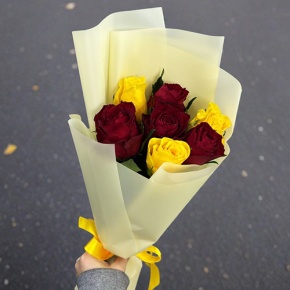 Букет из 7 Кенийских роз (40 см) в Люберцах