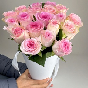 Букет из 21 розы Кения в конусе в Люберцах