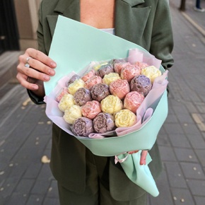 Букет 25 шоколадных пионов в Люберцах