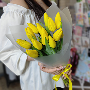 Букет из 15 жёлтых тюльпанов в Люберцах