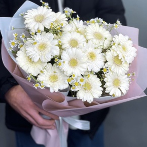 Нежный букет из гербер и ромашек в Люберцах